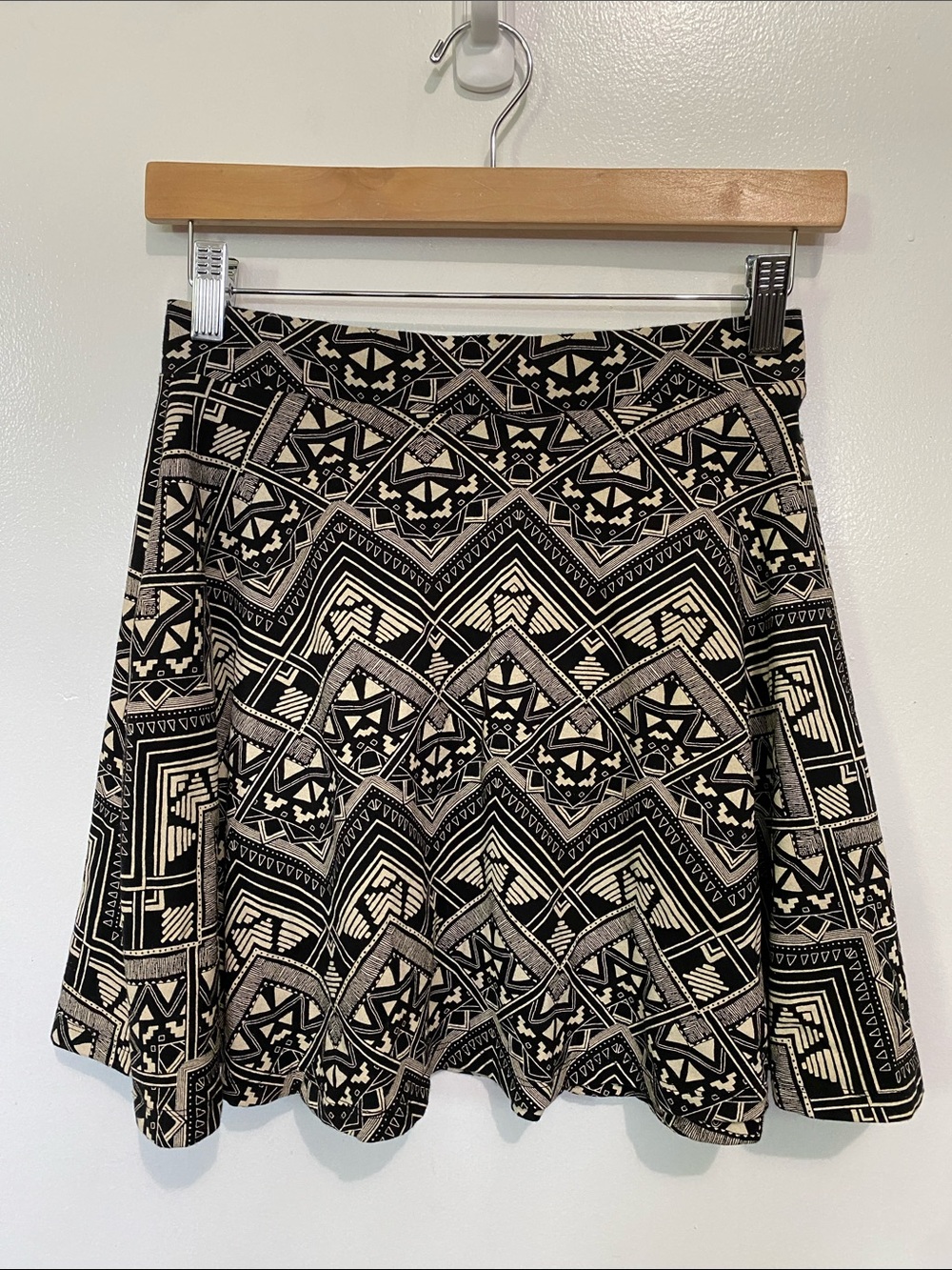 PINK Victoria's Secret Aztec Western Print Mini Micro Skirt Geometric Summer‎